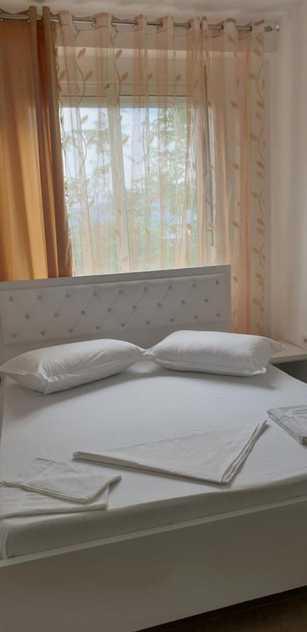 Redsun Apartment Влёра Экстерьер фото